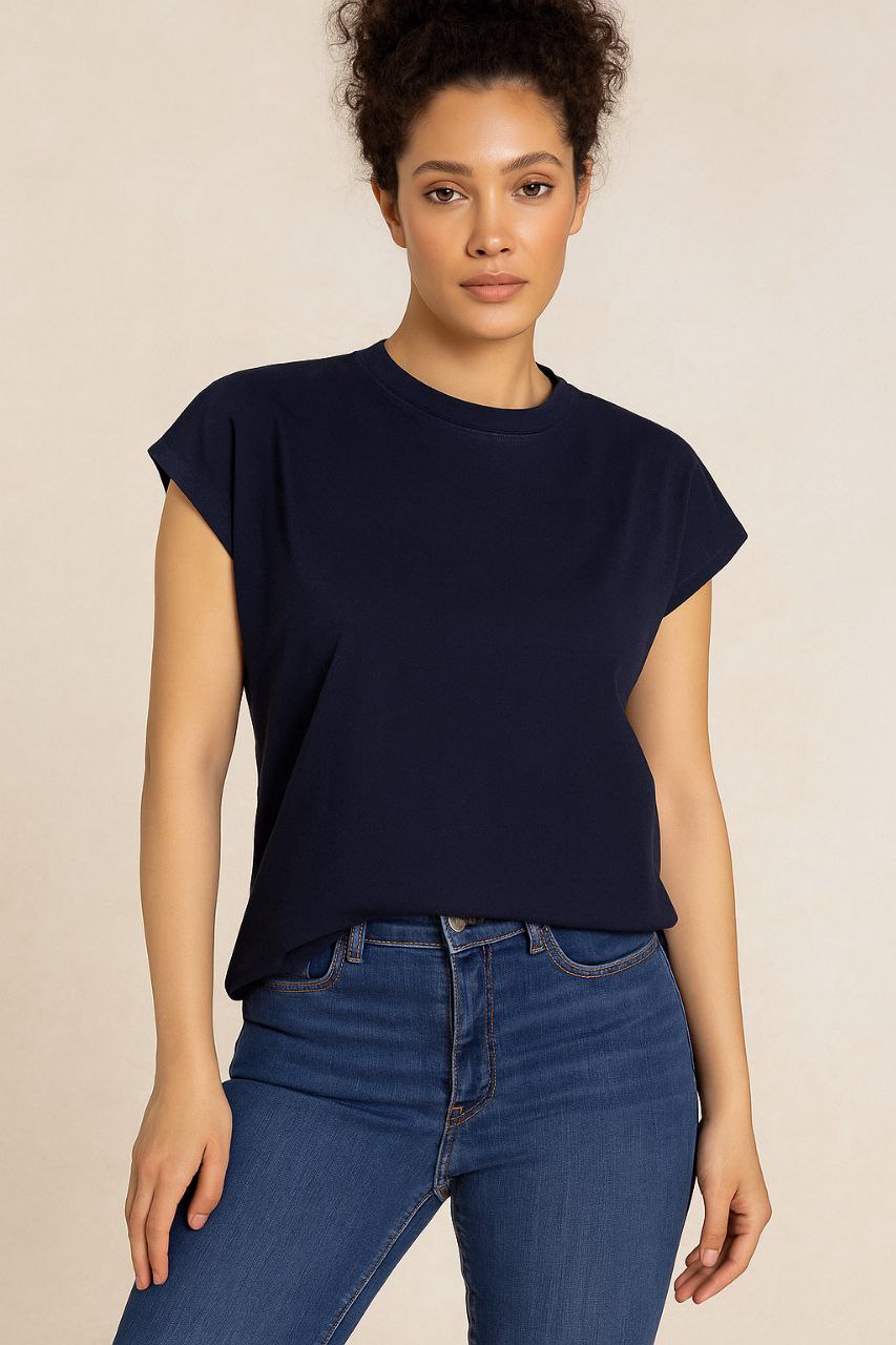 تیشرت آستین افتاده